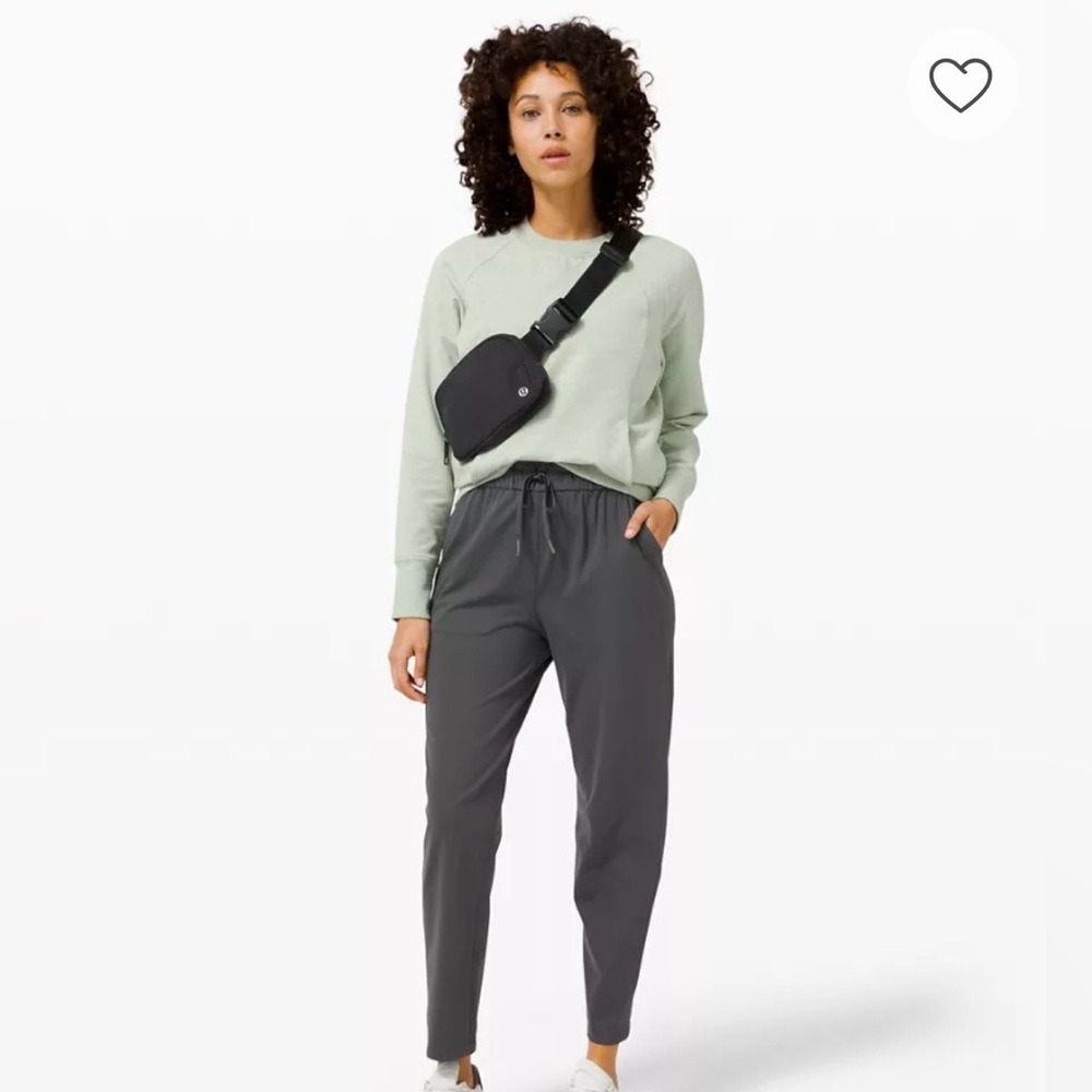 Lululemon keep moving  gray 8